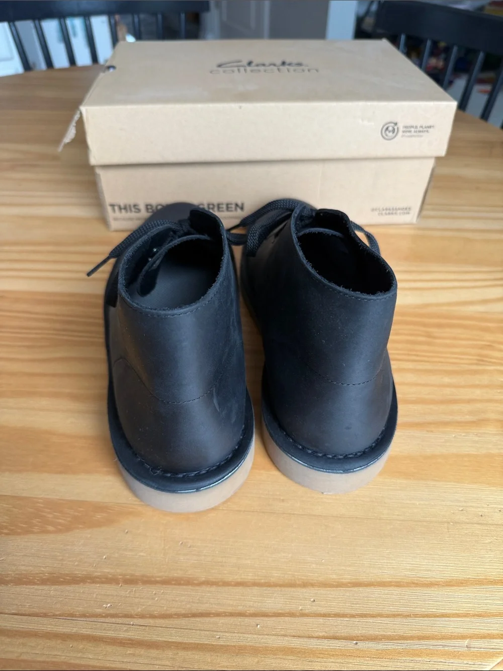 Clarks Bushacre 3 Black Leather Chukka Leather Boots NEW IN BOX